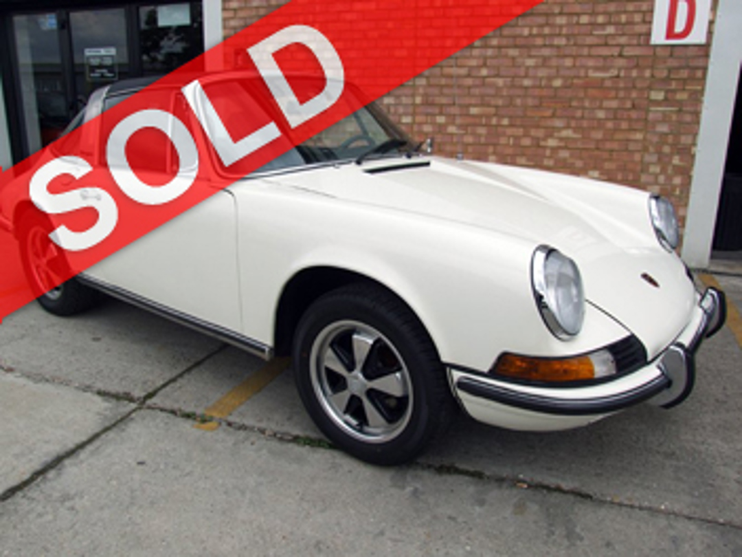 Porsche 911T/E 1972 Targa, 2.4 liter MFI LHD Manual Gearbox Ivory White