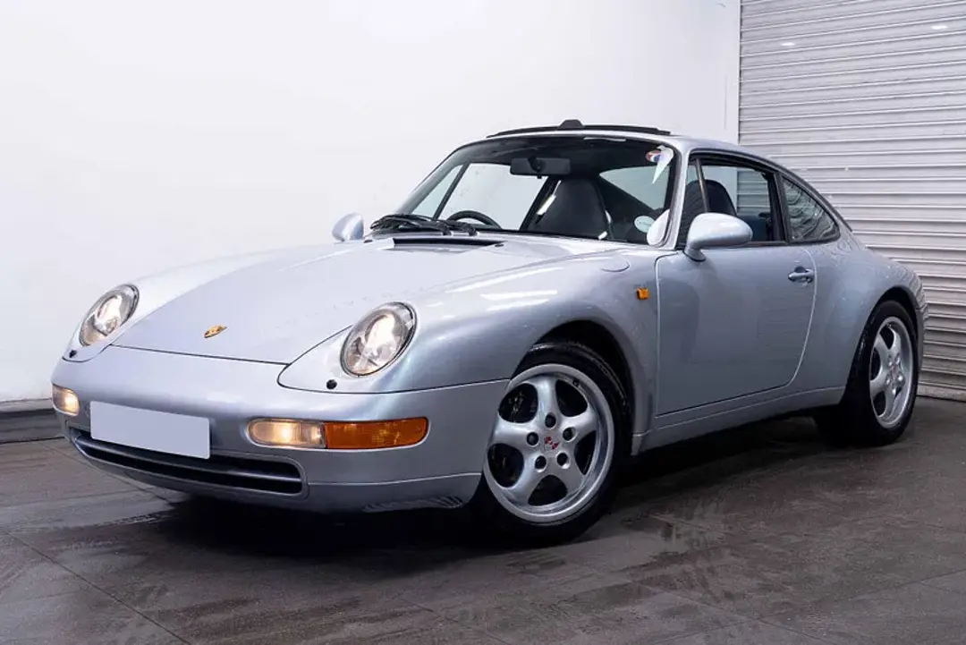 Porsche 993 C2 Targa 3.6L 1995 Silver RHD
