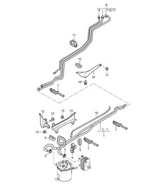 Kraftstoffsystem / Kraftstoffleitung / Unterboden (PR:D50) Cayenne 9PA1 (957) 3.0L Diesel 2007-10