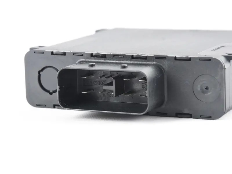 Voltage stabiliser 8K0959663