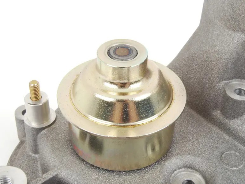 Water pump This part number is no longer available. 95110602110