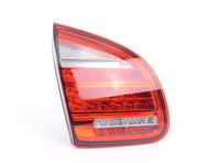 Rear light. This part number supersedes to 958945093 95863109302 Rear light. This part number supersedes to 958945093 95863109302