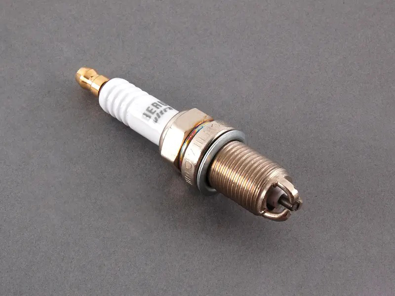 spark plug 99917018390