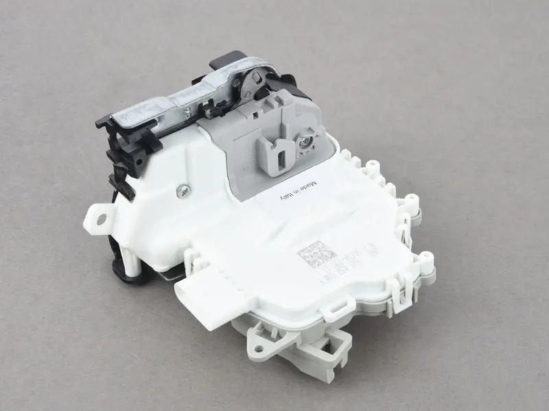 door latch 9A783721606