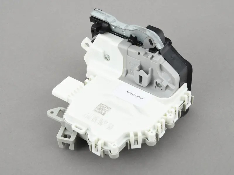 door latch 9A783911607