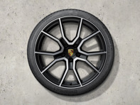21-inch RS Spyder design winter wheel-and-tyre set, painted in black (satin-gloss). Porsche Taycan (MK2) 2024>> - 9J1073603MM - 9J1073603MM