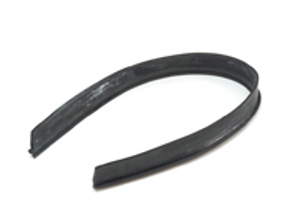 Motorraumdichtung vorne. Porsche 911 1974-89 - 91150411302 - URO-008813