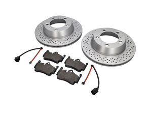 HINTERE Bremsbeläge und Bremsscheibenpaket. Porsche 981 - 98735240101, 98735293903, 98160916300