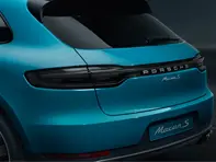 Feux arrière à LED avec panneau lumineux, assombris. Sigle "PORSCHE" argenté Porsche Macan II - 95B04490500