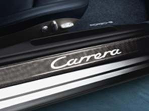 Garnitures de bas de caisse en carbone avec logo. Porsche 997 MKI / 997 MKII - 99755198010, 99755198002, 99755198011, 99755198003, 99755198004, 99755198021, 99755198005, 99755198006, 99755198007, 99755198017, 99755198018, 99755198019