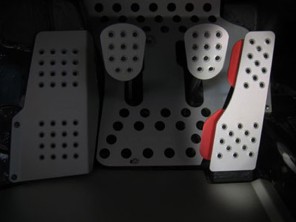 Pédale d'accélérateur Rennline perforée. Porsche 911/912/914/930/964/993 TOUS - P44