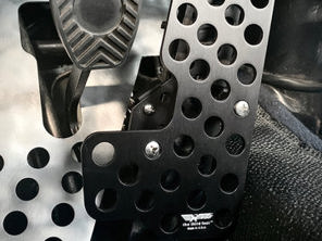 Extension de pédale d'accélérateur réglable. Porsche911/964/993/944/968/928/986/996. - 96442311101, 96442311100, 9114211102, 91142311103, 927723511A, 827723511B