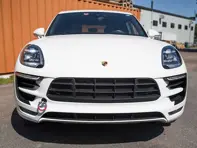 Rennline Front bumper wire mesh grill kit. Porsche 95B.1 Macan 2014-2018 (for vehicles with Sport Design kit) - E1005 10001, E1005 10002