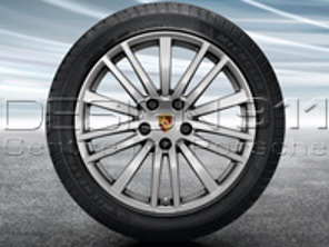 20' Panamera (971.1) Design Jantes en alliage et pneus d'été Porsche d'origine - 971044660F