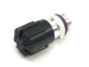 Valve de conduite basse pression (petite) de climatisation. Porsche 986/987 Boxster / 987 Caïman / 996 / 997 - 99657346500