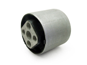 Halterung für Differentialstütze. Porsche Cayenne 957 Turbo 4.8L - 95533233710