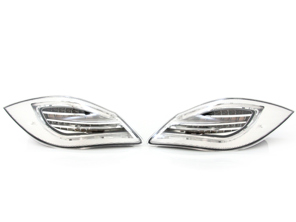 Clignotants arrière à LED, lentille entièrement transparente et base chromée. Porsche 987 MKII / 987C MKII - 98763142703, 98763142803