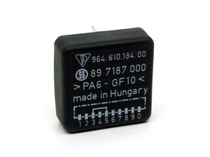 Verdeckrelais. Porsche 964 / 993 - 96461018400, 96461018402