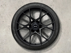 20" 718 Cayman GT4 RS in Schwarz (seidenglanz) Alufelgen und Winterreifen Original Porsche - 98204460020