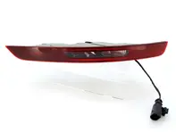 Réflecteur de pare-chocs arrière. Voitures Porsche 95B Macan RHD - 95B945725L, 95B945725E, 95B945725H, 95B945726L, 95B945726E, 95B945726H, 95B945725S, 95B945726S, 95B945726AB, 95B945725AB