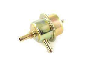 Fuel pressure regulator, 3.0 Bar. Porsche 912E 1975-76 - 022906035 - 8116007700