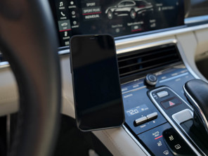 ExactFit Magnetic Phone Mount. Porsche 971 Panamera - PM0198, PM01.98