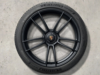 20'/21' 911 Turbo S, in nero (satinato-lucido) Cerchi in lega e pneumatici invernali Porsche originale per modelli 992 (911) GTS - 992044601BA