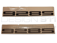 928 S - Insignia autoadhesiva. Porsche 928S - 92850533504, 92850533205