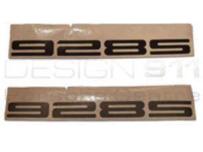 928 S - Sticker badge. Porsche 928S - 92850533504, 92850533205