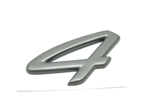 4 - Badge Argent Titane pour Porsche 997 C4 - 99755924100, 997.559.241.00