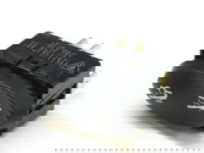 Rear Spoiler Switch. Porsche 996 Turbo 2002>> RHD Cars - 99661315610A05