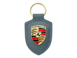 Porte-clés avec écusson Porsche, bleu Shore métallisé. - WAP0500400RSAS