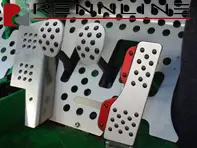 Rennline Aluminium 4-teiliges Pedalset Gummigriff. Porsche 911/912/930 - P70.60.98, P706098