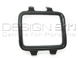 Cadre de feu antibrouillard arrière. Porsche 928 78-86 - 92850528502