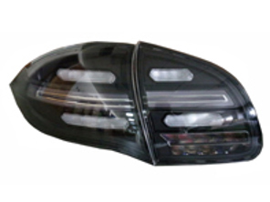 Lentille transparente et kit de feux arrière/lampes à base noire. Porsche Cayenne 958 2011-14 - 95804490026 - DP112-B