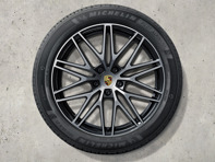 Cerchi in lega Cayenne RS Spyder Design da 21" e pneumatici invernali originali Porsche - 9Y0044603C