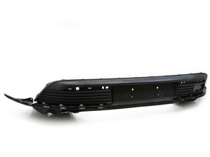 Diffuseur supérieur de pare-chocs arrière. Porsche 9J1 Taycan - 9J1807875R