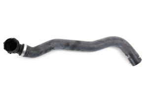 Water coolant bottom hose supply. Porsche 957 Cayenne 4.8L - 95510663210