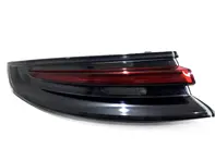 Partie extérieure du feu arrière noir. Porsche 971 Panamera - 973945091, 973945092