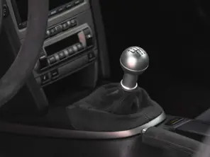 Aluminium Classic Gear Knob - Silver - for Models With 6 Speed Manual Transmission. Porsche 987 Boxster/Cayman / 997 - 99742407500FOT, 99742407500FOU, 99742407500FOV, 99742407500FOW, 99742407500FPW, 99742407500FPX, 9974240750FPW, 99742407500FOY, 99742407501FOT, 99742407500FOX, 99742407500FOZ - FOZ0FOY