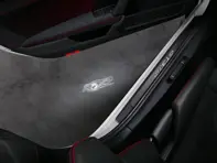 LED-deurprojectoren "BORN IN FLACHT"-logo. Porsche 992 GT3 RS / Porsche 992-upgrade - 9Y0044914