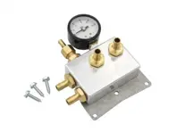 Unidad de control de presión de combustible con accesorios para mangueras con púas. Porsche 911 - PM-O403-0