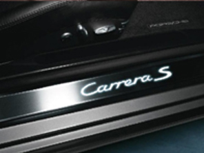 Baguettes de bas de caisse en acier inoxydable avec logo, illuminées. Porsche 997 MKI / 997 MKII - 99755199000, 99755199009, 99755199001, 99755199010, 99755199004, 99755199024, 99755199002, 99755199003, 99755199007, 99755199011, 99755199020, 99755199006