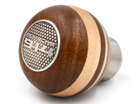 Walnut and maple wood gearshift knob. Porsche 914 - 90142401400