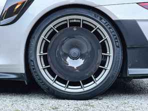 Cerchio posteriore in fibra di carbonio con dischi EVO Aero. Porsche 991.2 GT2 RS