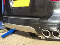 Garniture inférieure de pare-chocs arrière Facelift Porsche 957 Cayenne