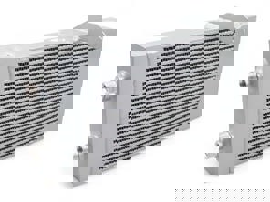 Zusätzlicher Ölkühler, Rennversion links vorne. Porsche 911 ST / RSR