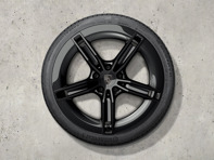 21-inch Mission E design winter wheel-and-tyre set, painted in black (high-gloss). Porsche Taycan (MK2) 2024>> - 9J1073603KB - 9J1073603KB