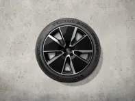 21' Macan Turbo design summer wheel-and-tyre set, high gloss black. Porsche Macan-e - 95C044660C
