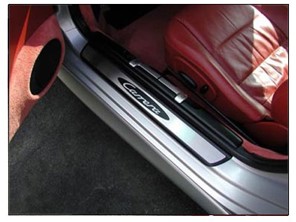 Sovrapposizioni del battitacco in acciaio inossidabile Rennline. Porsche 996/986/997/987/Cayman